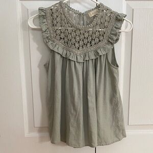 Altar’d state lace Trim Sleeveless Top size small linen blend like new